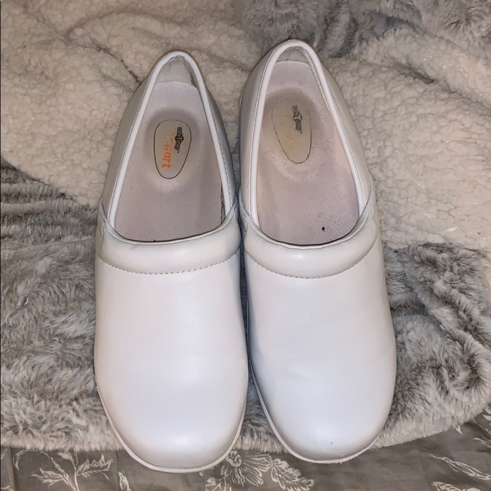 Nursing Clogs